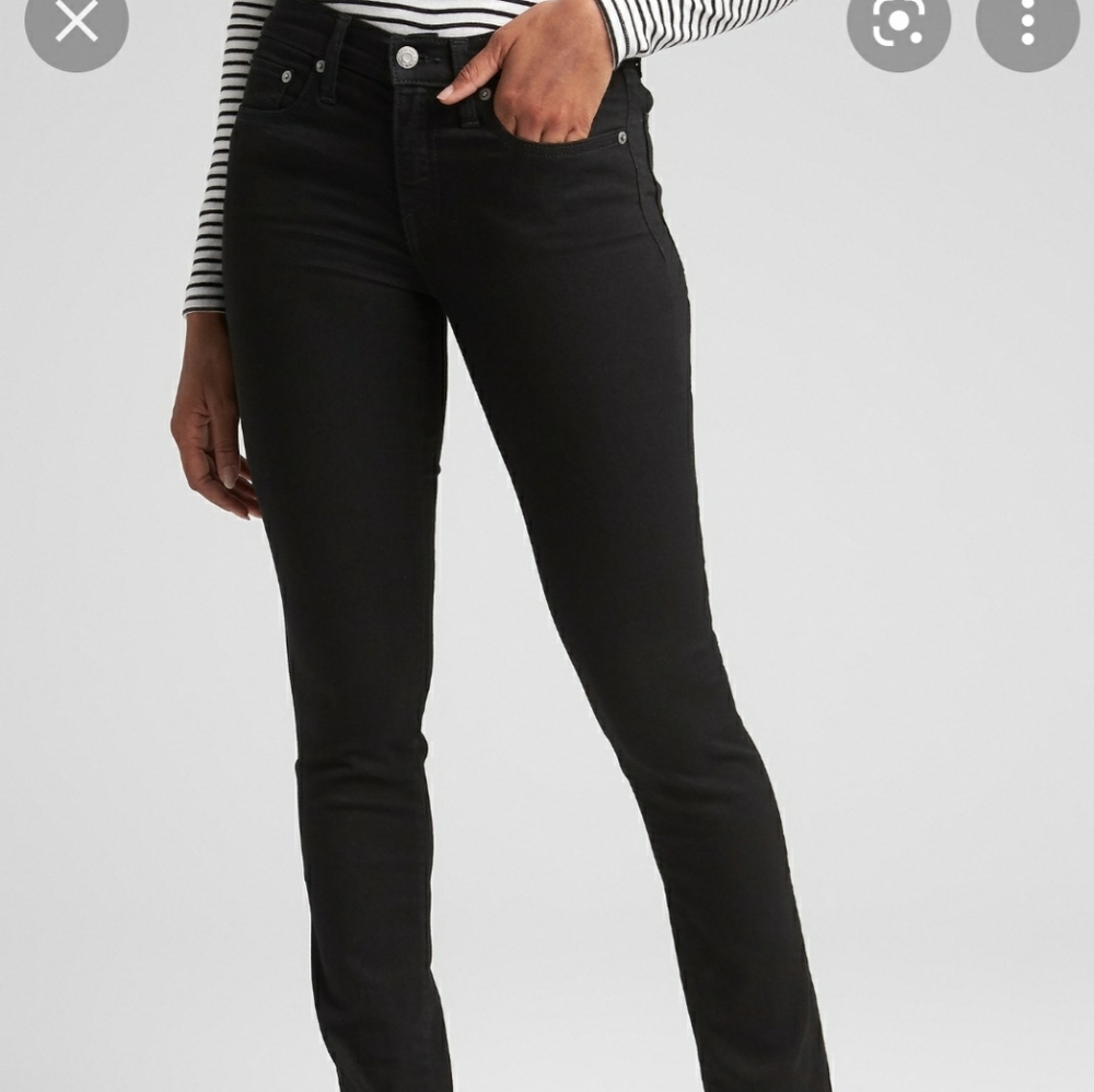 Black Gap Classic Staight Jeans